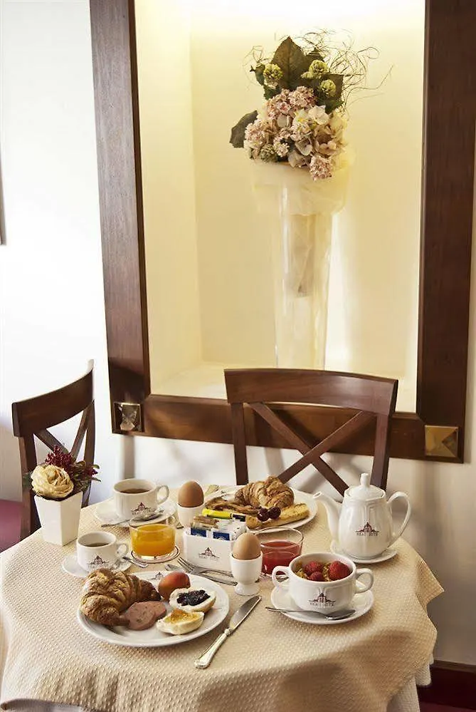 **** Guest house Beau Site - Antica Residenza Hotel Rome Italy