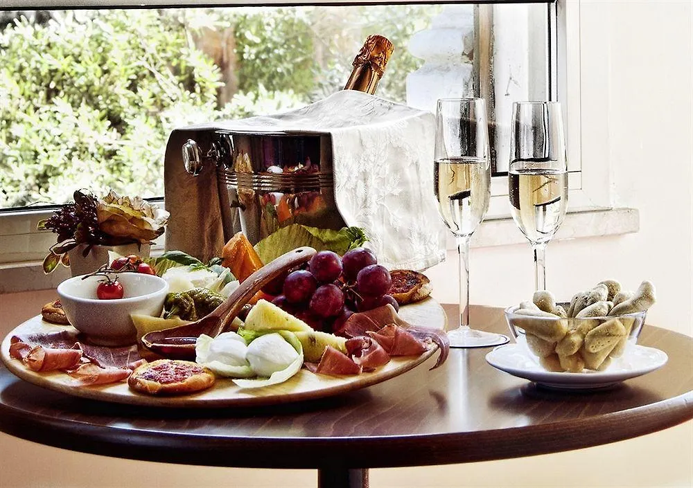 **** Penzion Hotel Beau Site - Antica Residenza Řím Itálie